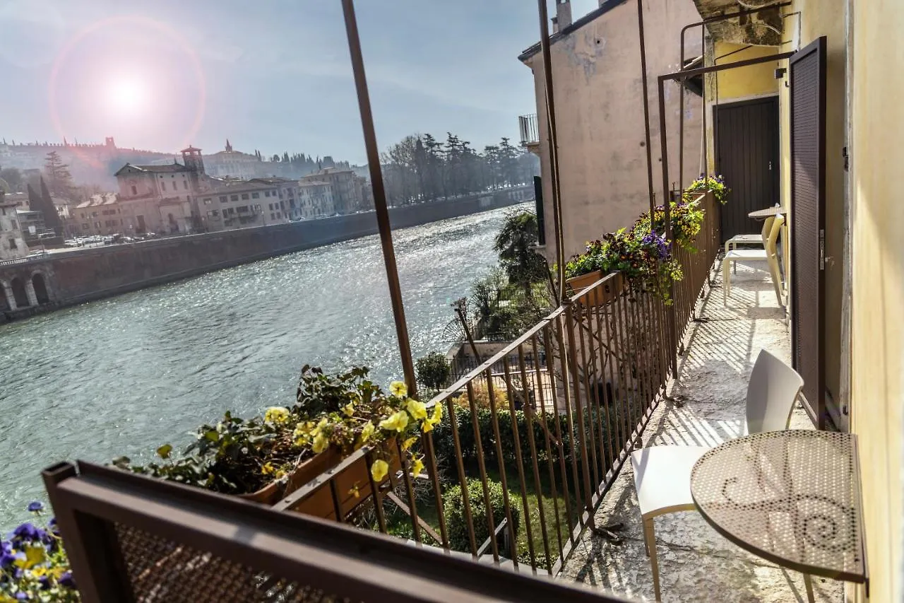 La Bella Verona Ugolini Luxury Apartments 0*,  Italia