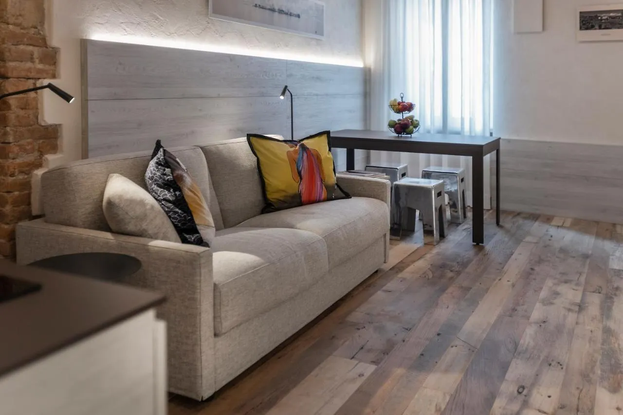 La Bella Verona Luxury Apartments 0*,